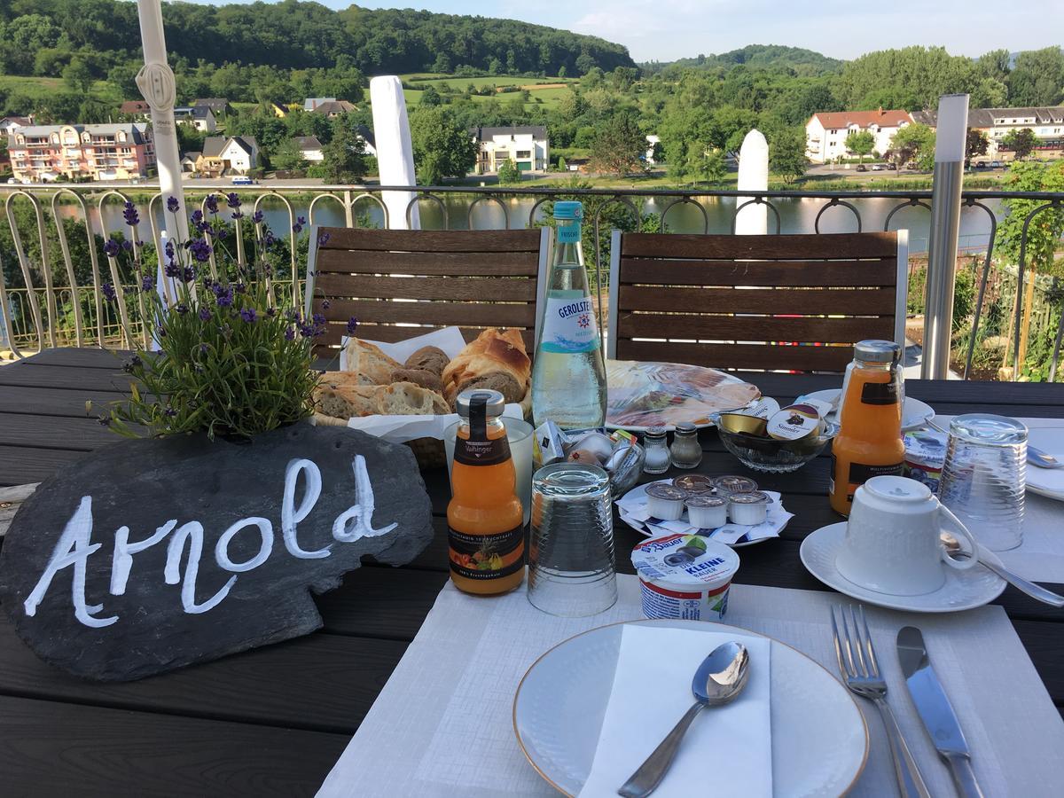 Hotel "Zur Moselterrasse" Palzem Eksteriør bilde
